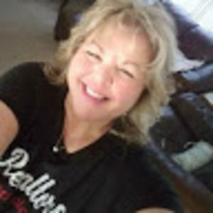 Meet your Posher, Cindy